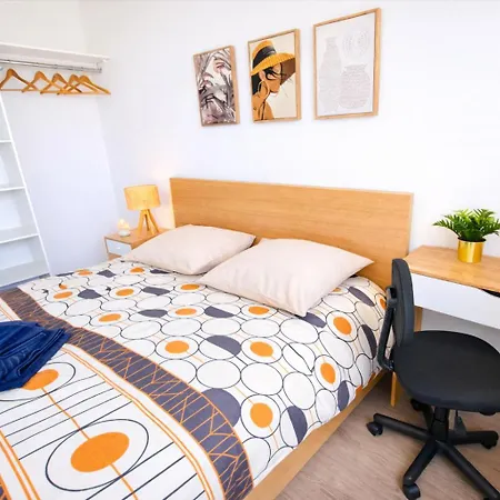 Spacieux Et Moderne 3 A 10 Min De Rouen Apartament
