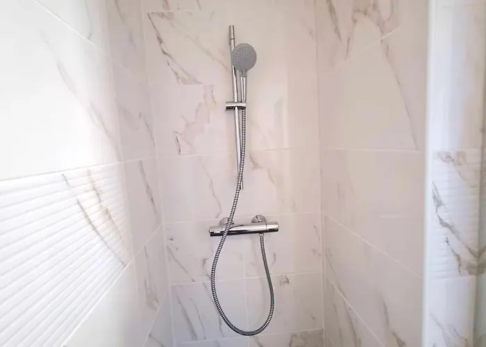 Spacieux Et Moderne 3 A 10 Min De Rouen * Сент-Этьен-дю-Рувре