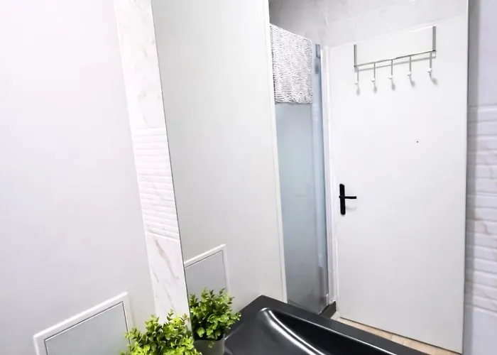 Spacieux Et Moderne 3 A 10 Min De Rouen Апартаменты