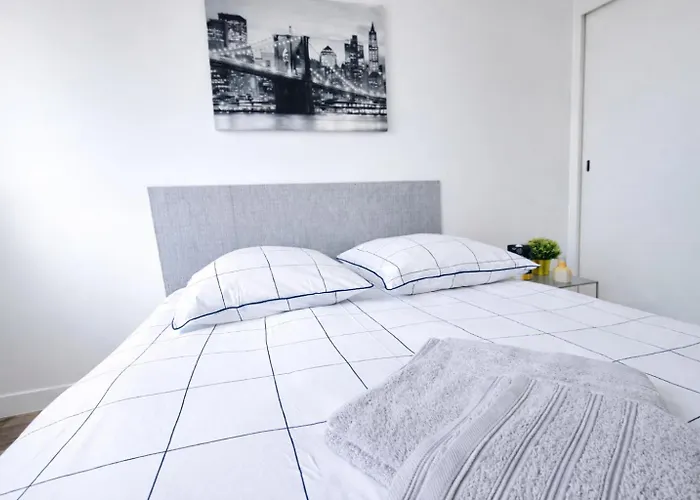 Spacieux Et Moderne 3 A 10 Min De Rouen Сент-Этьен-дю-Рувре