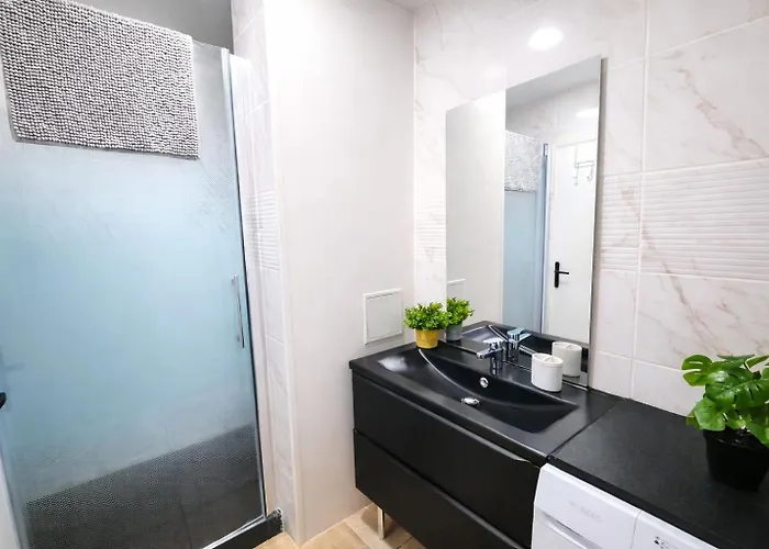 Апартаменты Spacieux Et Moderne 3 A 10 Min De Rouen